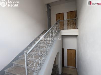 Prodej bytu 2+1 Karlovy Vary, Vítězná č. 18
