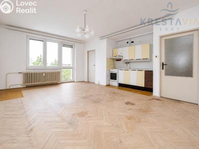 Sale apartment 2+KK Frýdek-Místek, Bavlnářská 2885 č. 7