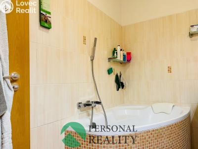Sale apartment 4+KK Milovice, Kaštanová č. 14