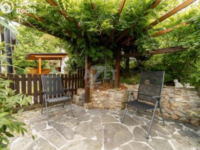 Sale hut Chotěbuz, Severní 241 č. 18