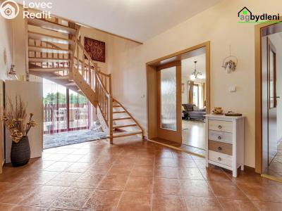 Продажа семейного дома Kvíčovice č. 19