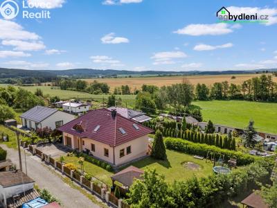 Продажа семейного дома Kvíčovice č. 30