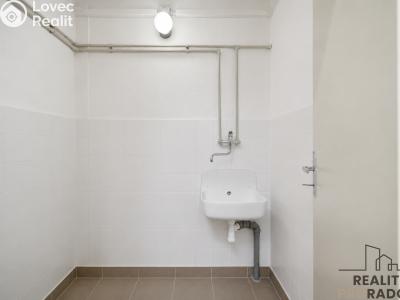 Pronájem skladového prostoru Čeperka č. 13
