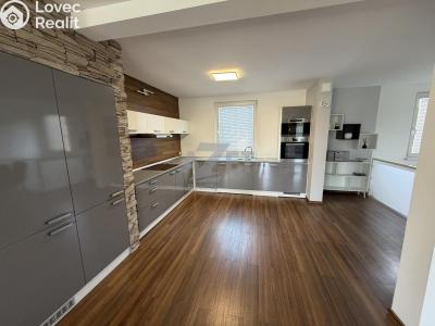 Sale family house Hostivice, Lipová 590 č. 4