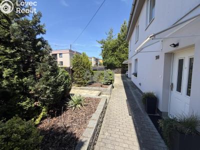 Sale family house Hostivice, Lipová 590 č. 19