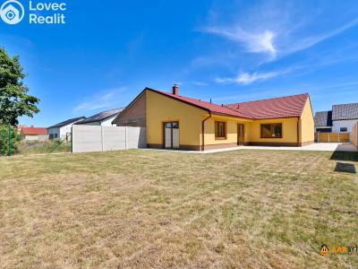 Prodej rodinného domu Žabčice, Pomezní 621 č. 1