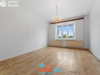 Продаж сімейного будинку Praha, V zápolí č. 12