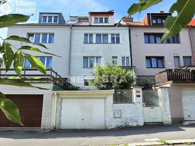 Продаж сімейного будинку Praha, Na Stárce č. 1