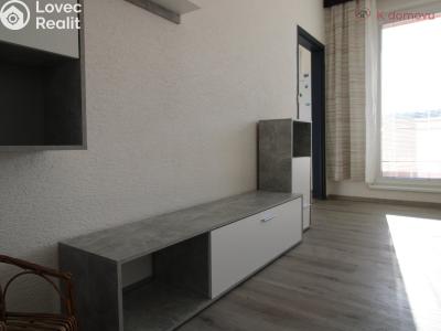 Pronájem bytu 3+1 Luhačovice, Družstevní 93 č. 2
