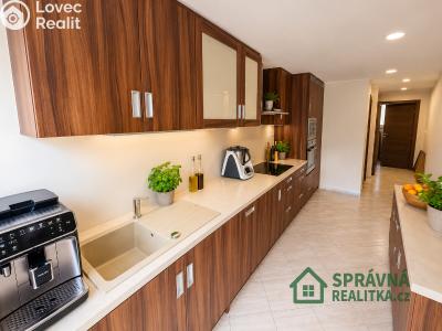 Продаж квартири 4+1 Praha, Starokošířská č. 10