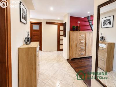 Продаж квартири 4+1 Praha, Starokošířská č. 12