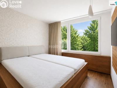 Prodej bytu 3+KK Průhonice, Na Sídlišti III č. 3