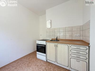 Prodej bytu 3+1 Osek, Hrdlovská 654 č. 1