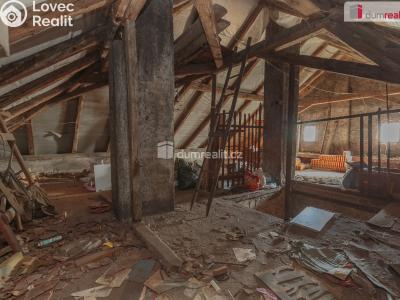 Prodej rodinného domu Králův Dvůr, 5. května č. 18