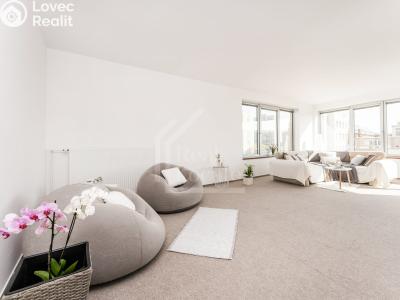 Rent apartment 2+KK Praha, Pod soutratím č. 1