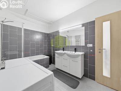 Prodej bytu 4+KK Olomouc, Jeremiášova č. 15