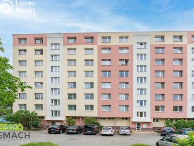 Sale apartment 3+1 Uherské Hradiště, náměstí Republiky č. 9