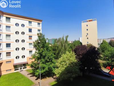 Rent apartment 3+KK Praha, Nad Okrouhlíkem č. 26