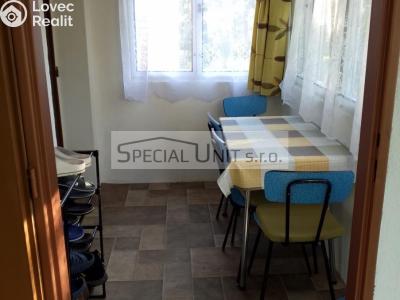 Prodej chaty Jesenice, U Velkého rybníka 89 č. 4