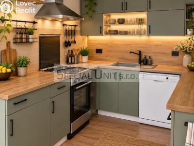 Sale apartment 3+1 Kladno, Čs. armády 3120 č. 2