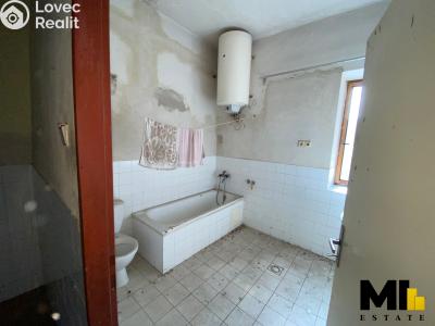 Prodej rodinného domu Uherský Ostroh, nám. sv. Ondřeje 35 č. 7