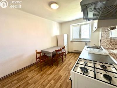 Аренда квартиры 2+1 Bor, náměstí Republiky 424 č. 14