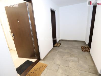 Продажа квартиры 1+KK Praha-Řeporyje, Toufarova č. 10
