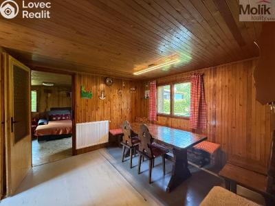 Sale hut Bořislav č. 13