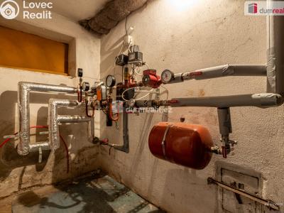 Sale family house Horní Počaply č. 10