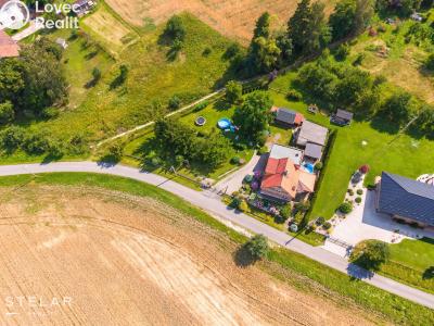 Prodej rodinného domu Ropice, 328 č. 7
