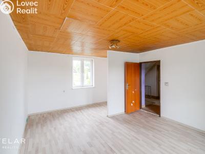 Prodej rodinného domu Ropice, 328 č. 15