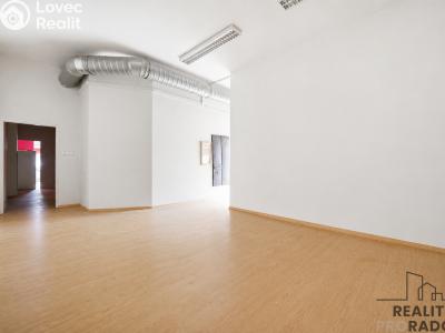 Оренда торгового приміщення Havlíčkův Brod, Smetanovo náměstí č. 9