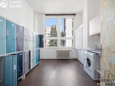 Оренда торгового приміщення Havlíčkův Brod, Smetanovo náměstí č. 23