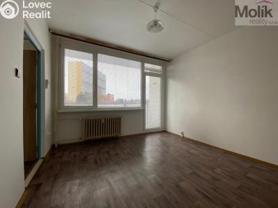 Pronájem bytu 1+1 Chomutov, Kundratická 4479 č. 8