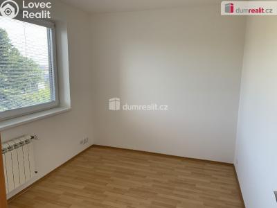 Rent apartment 3+KK Praha 12, Kestřanská č. 89