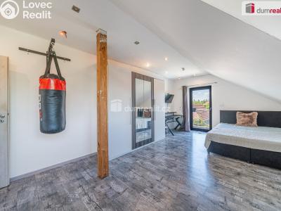Продаж сімейного будинку Záluží č. 24