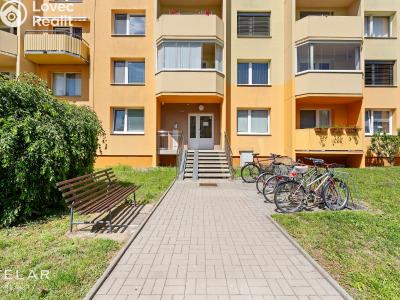 Prodej bytu 3+1 Veselí nad Moravou, Hutník 1430 č. 24