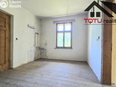 Prodej rodinného domu Heřmanice č. 7