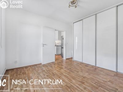 Sale apartment 2+1 Praha, Bryksova č. 3