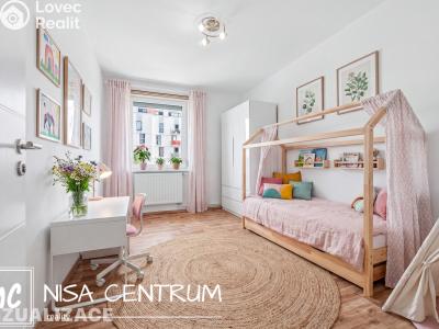 Sale apartment 2+1 Praha, Bryksova č. 4