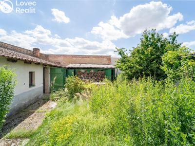 Продаж сімейного будинку Velim, Novoveská 196 č. 5
