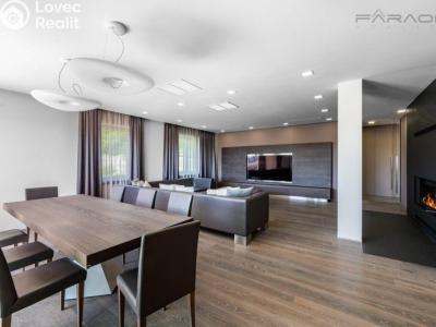 Sale apartment 5+KK Praha, Zderazská č. 5
