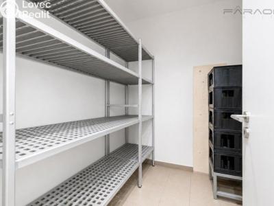 Продаж торгового приміщення Praha, Nuselská č. 19