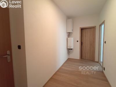 Аренда квартиры 2+KK Praha, Jeseniova č. 10