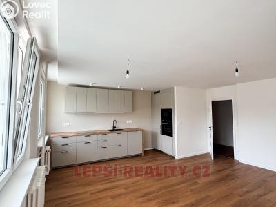 Sale apartment 3+KK Praha, Livornská 441 č. 16