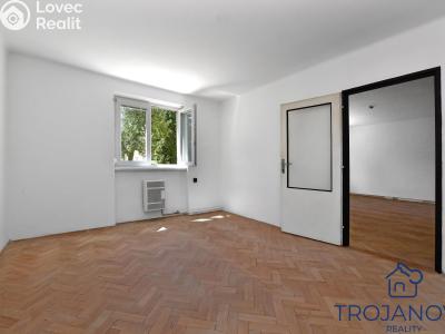 Prodej bytu 2+1 Benešov, Na Spořilově 1140 č. 5
