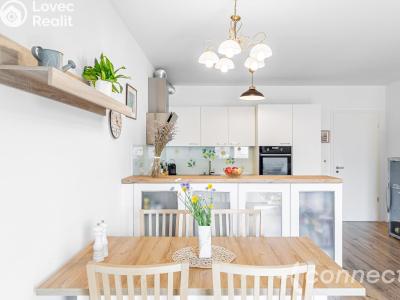 Sale apartment 3+KK Vysoký Újezd, Pivovarská 1001 č. 1