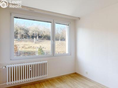 Prodej bytu 3+1 Králův Dvůr, Nad Stadionem 347 č. 10