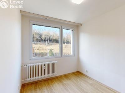 Prodej bytu 3+1 Králův Dvůr, Nad Stadionem 347 č. 12