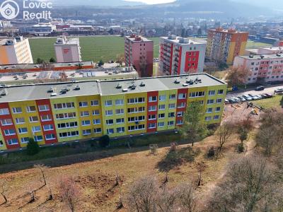Prodej bytu 3+1 Králův Dvůr, Nad Stadionem 347 č. 18